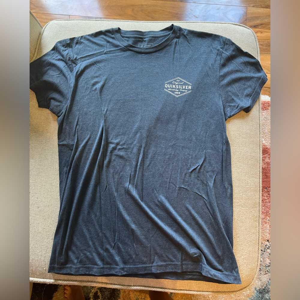 Quiksilver Men's Navy Tee